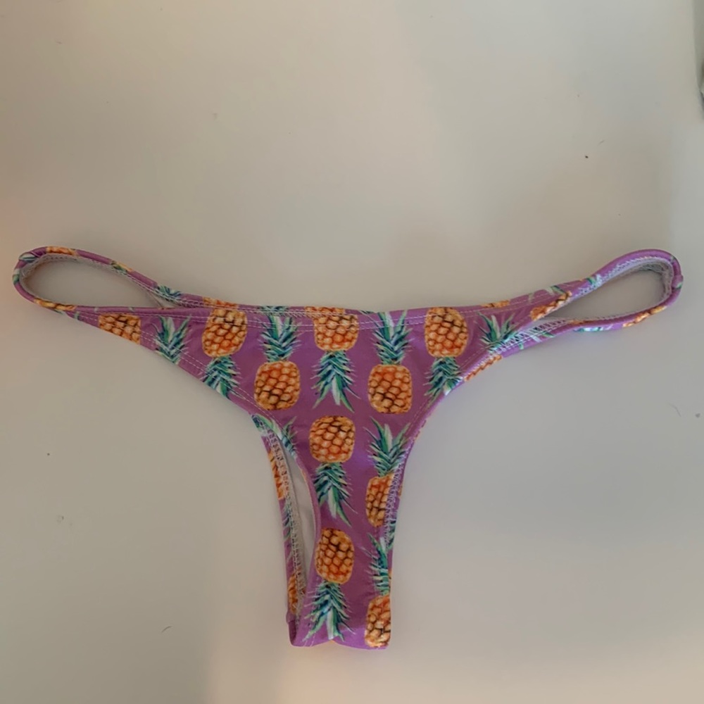 AMA Bikini bottoms
